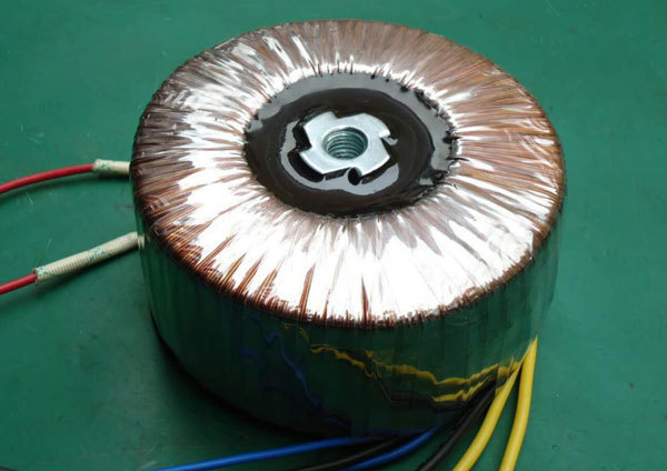環(huán)形變壓器200W,220V轉24V 環(huán)形變壓器200W,220V轉24V